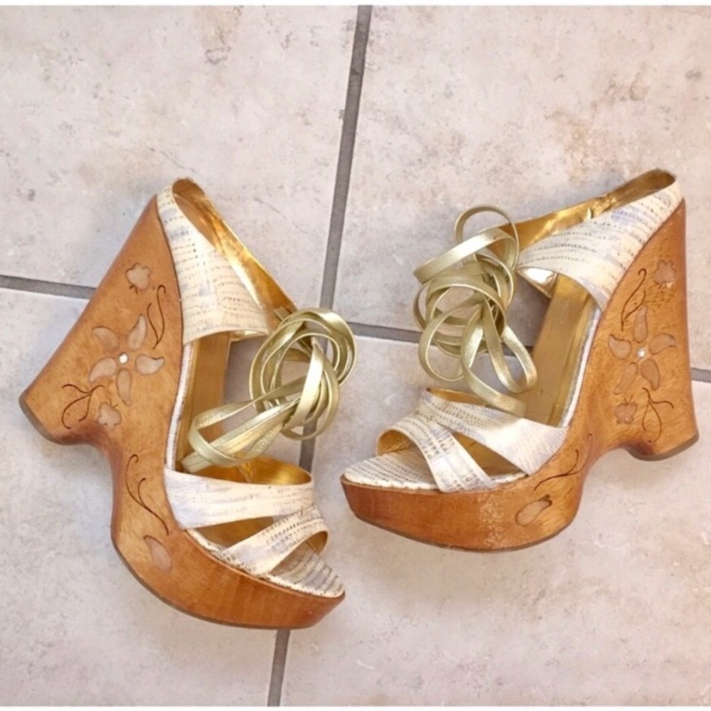 Report Signature Tattoo Wedge Tie Up Heels